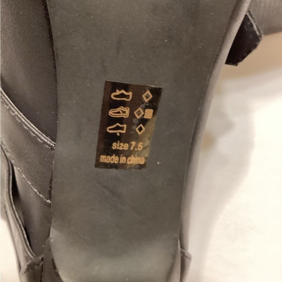 Michael Antonio Black Triple Buckle Ankle Boots Size 7.5 - Picture 9 of 9